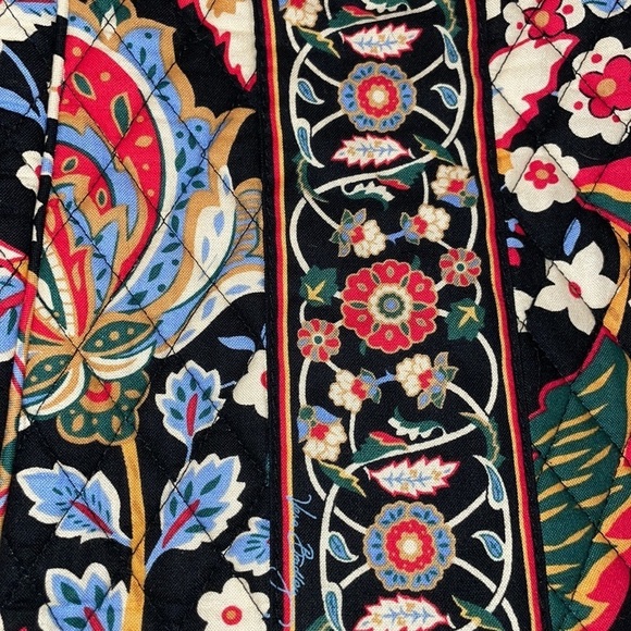 Vera Bradley Retired Side by Side bag in Versailles Print - Picture 2 of 9